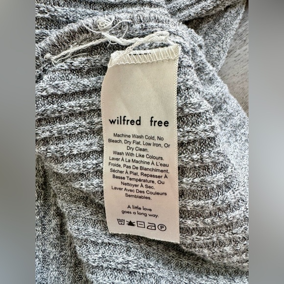 Wilfred Free Long Sleeve V-Neck Sweater | M - Picture 3 of 4